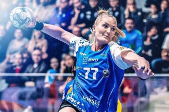 video exclusiv csm bucuresti castiga si derby ul campionatului si isi continua parcursul perfect in liga florilor 6903d645a1fae