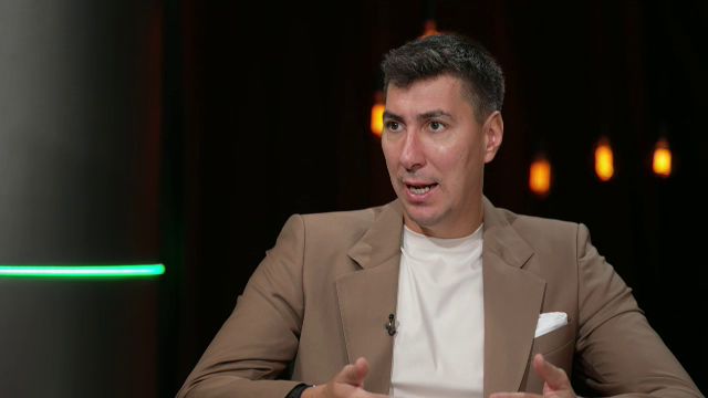 Povestea jucătorului care l-a fascinat pe Costel Pantilimon: "Parcă ar avea rachete la picioare!" 1 video exclusiv jucatorul care l a impresionat pe costel pantilimon zici ca are rachete in picioare 6901b91dce84d