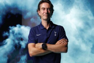 video exclusiv lovitura teribila pentru echipa lui dragusin tottenham tocmai dupa ce a urcat pe locul 3 in premier league 68ff0ed485c4d