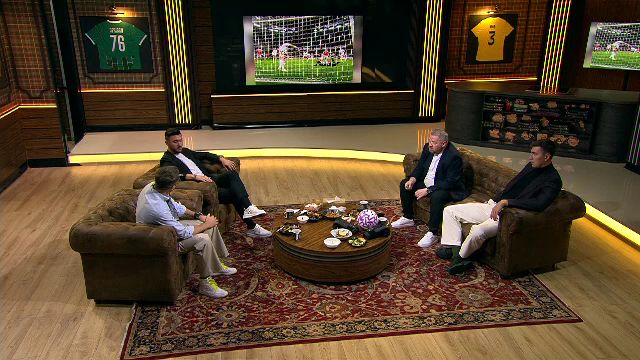 Pantilimon sugerează un antrenor surprinzător pentru FCSB: "O alegere cu adevărat fascinantă!" Fața la Joc a fost difuzată pe Pro TV și VOYO 1 video exclusiv pantilimon a propus un antrenor pentru fcsb wow ce varianta interesanta fata la joc a fost in direct la pro tv si pe voyo 68f76f9618525