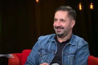 video exclusiv replica data de marian savu antenorului mihai stoichita dupa ce a primit premiul de golgheter al diviziei a in 2000 6901aeb6a2dc3