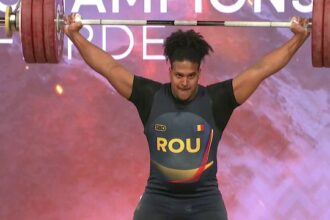 video exclusiv romanul lauret rodriguez medalie de argint la smuls la mondialele de la forde performanta uriasa la categoria 110 kg 68e95c54b54ea