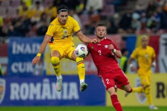 video fostul international impresionat de lisav eissat parca are ceva din chivu 68e8ba5621948