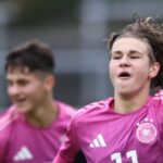 Germania - România 7-0: O înfrângere usturătoare pentru tricolorii antrenați de „băiatu' lu' tata”! Un adevărat „spectacol de goluri” în fața lui Otto Rehhagel! 2 video germania romania 7 0 la nationala tricolora pregatita de baiatu lu tata festival de tir sub pri 68eb958e1ccb3