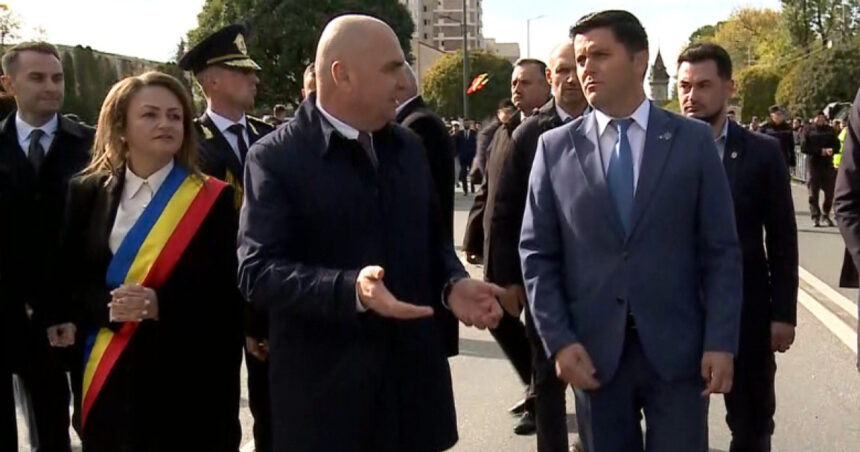 Ilie Bolojan, contestat și etichetat drept „trădător” în cadrul festivităților de Ziua Armatei. Cum a răspuns premierul? 1 video ilie bolojan a fost huiduit si numit tradator in timpul evenimentelor de ziua armatei reactia premierului 68fcd6e71077c