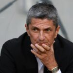 PAOK-ul lui Răzvan Lucescu, campion de necontestat, se află pe o poziție surprinzătoare în Cupă: locul 11! Un sistem ciudat în Grecia! 3 video lider neinvins in campionat paok ul lui razvan lucescu este pe locul 11 in cupa sistem bizar si la greci 69037e652d79e