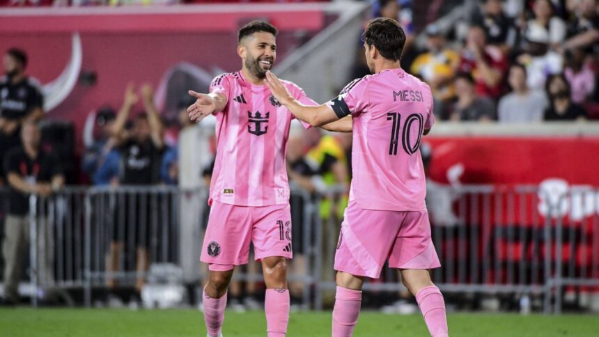 Lionel Messi strălucește din nou în MLS! O sărbătoare dedicată lui Jordi Alba la despărțirea de carieră 1 video lionel messi inca o dubla in mls omagiu pentru jordi alba la retragerea din activitate 68eb809460997