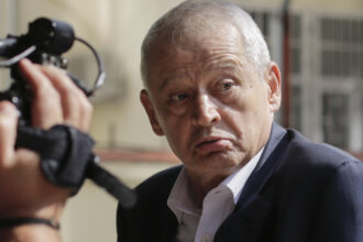 video magistratii greci se pronunta astazi asupra cererii lui oprescu de reducere a pedepsei care sunt motivele invocate de fostul edil 68e77c12de10b