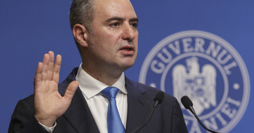 Nazare clarifică de ce subvențiile partidelor rămân neschimbate în rectificare: „Se achită doar sumele impuse de legislație” 1 video nazare explica de ce nu sunt modificari privind subventia partidelor in rectificare se platesc doar sumele obligatorii prin lege 68dd6d7168f11