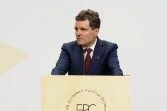 video nicusor dan despre raportul facut de parchet privind anularea alegerilor liderii europeni mi l au cerut sa l citeasca in avion 68de997795eaa