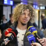 „Fără așteptări! Jayson Papeau își dezvăluie secretele! A fost dorit de Rapid înainte de a semna cu Unirea Slobozia?” 2 video nu astept nimic jayson papeau a dat cartile pe fata l a cautat rapid inainte sa bata palma cu unirea slobozia 68de78567e688