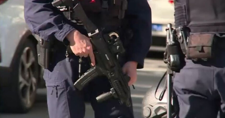 Războiul pariurilor: O rețea de înșelătorie sportivă demascată în Spania, cu trei români implicati în cumpărarea meciurilor de tenis! 1 video retea de pariuri sportive trucate destructurata in spania trei romani plateau sume uriase unor tenismeni pentru a pierde meciurile 6904dbd04e1d3