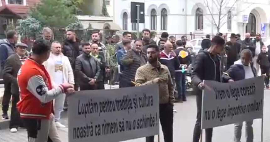 Romii contestă interdicția căsătoriilor timpurii: „Nu suntem sălbatici”. Ministrul Muncii subliniază: „Trebuie să prevenim abuzurile asupra copiilor”. 1 video romii se opun interzicerii casatoriilor intre minori nu suntem barbari ministrul muncii trebuie oprite abuzurile asupra copiilor 68f49ce736a5f