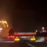 Un șofer de TIR străin a fost surprins conducând haotic pe Autostrada A1, având o alcoolemie alarmantă de 2,67 g/l. 2 video sofer de tir cetatean strain prins cand circula haotic pe autostrada a1 barbatul avea o alcoolemie de 267 g l 68f91003cb90a