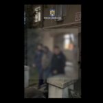 Polițiștii din Medgidia reușesc să captureze suspecții de tâlhărie în timp record! Printre aceștia se află și un tânăr de 17 ani. Află ce obiecte au fost sustrase! 2 video suspecti de talharie prinsi in timp record de politistii din medgidia printre ei un adolescent de 17 ani vezi aici ce bunuri au fost furate 68dce0e50e969