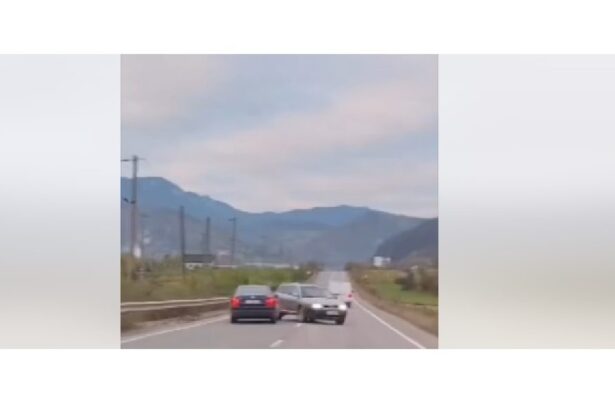 video un sofer din mangalia a provocat haos pe un drum national din suceava dupa ce a intrat pe contrasens 68f4ecc108a65