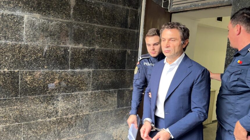 Cristian Radu, în continuare în spatele gratiilor: Decizia instanței favorizează contestația DNA 1 video update cristian radu ramane in arest judecatorii au admis contestatia dna 68fb71bea541f
