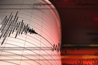 video val de cutremure de suprafata in romania 8 seisme in cateva zile s a auzit un zgomot puternic ca de explozie ce spun specialistii 68f5e76f982b3