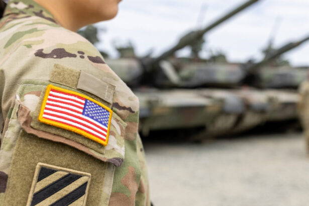 video veteranele armatei sua il acuza pe pete hegseth ca minte despre standardele militare nu am cerut tratament special 68de300391318