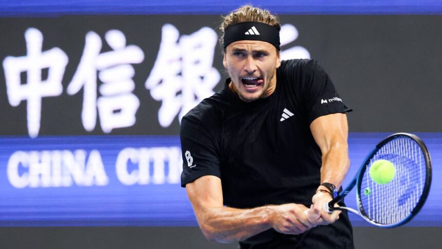 Zverev își îndreaptă săgețile către Sinner și Alcaraz: germanul susține teoria lui Federer și critică aspru organizatorii turneelor ATP 1 video zverev i a atacat direct pe sinner si alcaraz germanul confirma teoria lui federer si ii acuza grav pe organizatorii de turnee atp 68e38d2d1c961
