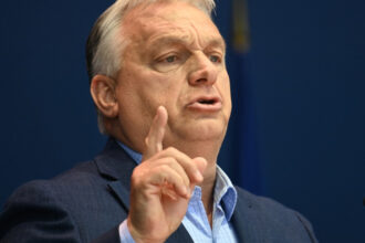viktor orban acuza serviciile secrete ucrainene ca s au infiltrat in telefoanele cetatenilor ungari el da vina pe partidul tisza 68e9175b0ec86