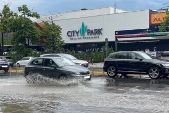 vine urgia ploi torentiale si rafale puternice de vant autoritatile din constanta sunt in alerta maxima 68e4f10c1183a
