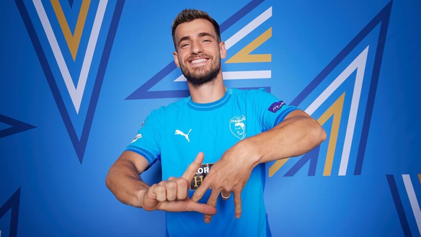 Vlad Dragomir, starul român din Champions League, dezvăluie interesul unei echipe din Superliga României: "S-au purtat negocieri" 1 vlad dragomir romanul din champions league recunoaste ca a fost dorit de o forta din superliga romaniei au fost discutii 68f7f1e99a448