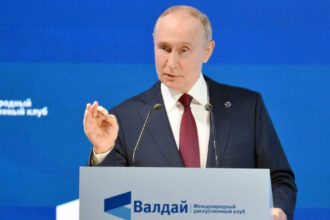 vladimir putin avertizeaza asupra consecintelor daca sua furnizeaza rachete tomahawk ucrainei 68e2595f9399b