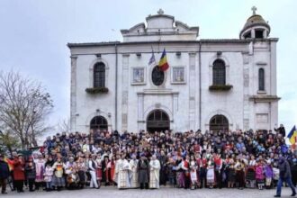 147 de ani de administratie romaneasca la constanta constantenii sunt invitati la fotografia aniversara de la biserica greaca 692322c468c09