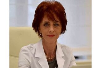 a murit medicul flavia grosan cunoscuta in mediul online pentru promovarea mesajelor anti vaccin 691db62fd593f