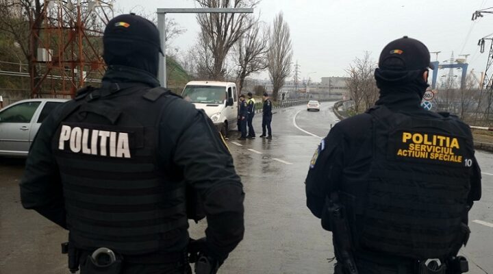 actiune a politistilor in portul constanta au aplicat amenzi de peste 20 000 de lei 6926e9bb76579