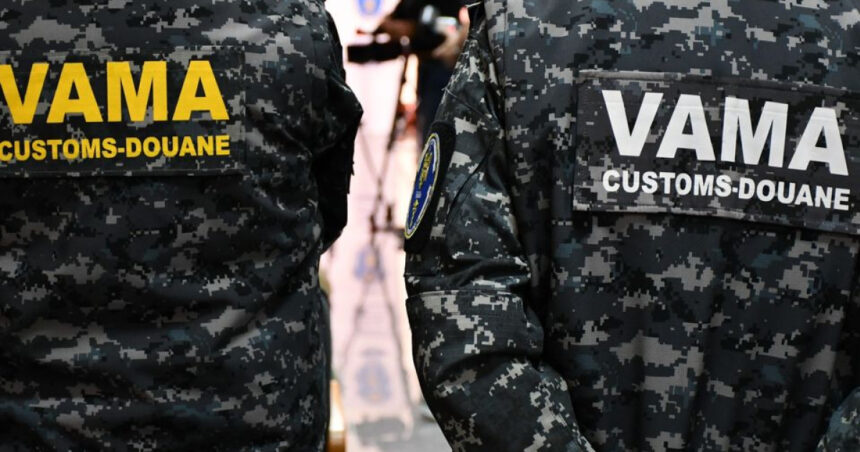 autoritatea vamala romana a inceput reorganizarea dispar 29 de functii de conducere cati bani vor fi economisiti anual 69131d286ee7b