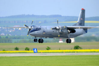 bosnia a refuzat sa autorizeze aterizarea avionului care il transporta pe seful diplomatiei ungare 6927348aec849