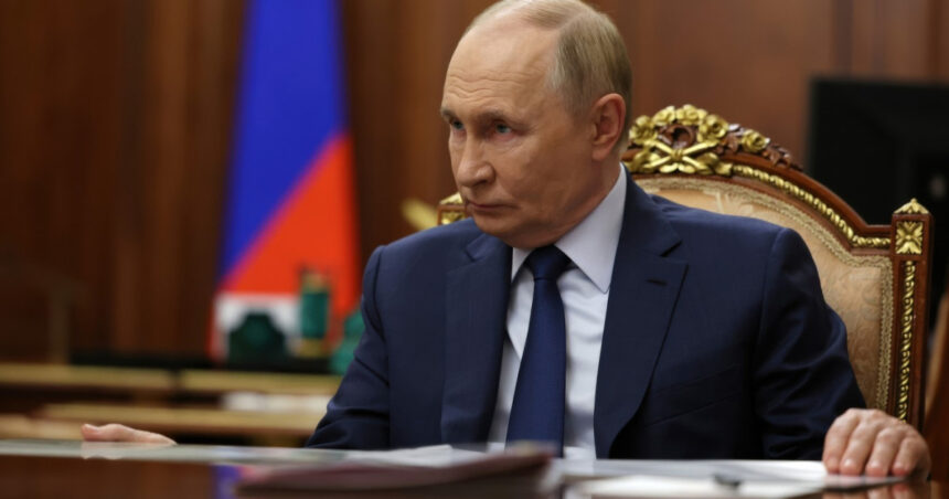 calendarul cu vladimir putin pentru 2026 mesajul propagandistic al liderului rus granita rusiei nu se termina niciodata 692722d0b3bbe