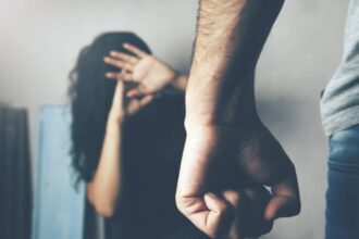 caz socant in judet a intrat peste o femeie in toiul noptii si a incercat sa o violeze sub ochii fiului ei identificat dupa o sapca rosie 6913b95ea44af