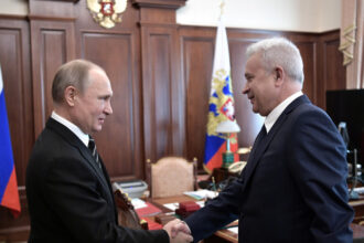 cel mai bogat om din rusia isi vede imperiul petrolier destramandu se dupa sanctiunile americane lukoil este terminat 6905962a84fd9