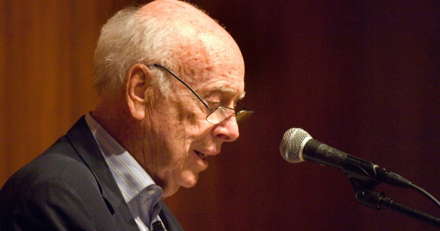 cercetatorul rasist james watson unul dintre descoperitorii adn ului si laureat al premiului nobel a murit la varsta de 97 de ani 690edb451e815