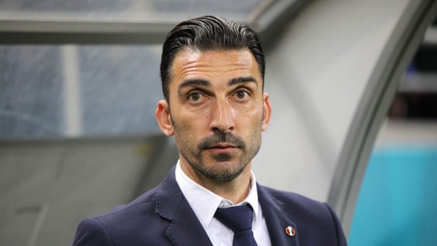 charalambous a gasit solutia in aparare pustiul din defensiva i a luat ochii dupa 2 0 la cluj avem probleme acolo 690683b4bc919