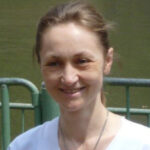 cine a fost doctorita romanca din franta al carei corp a fost gasit carbonizat politistii il cauta pe fiul femeii care este suspect 690b4cb41c3ec