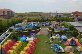 cine este omul de afaceri gasit spanzurat in vama veche 690ce80839c74