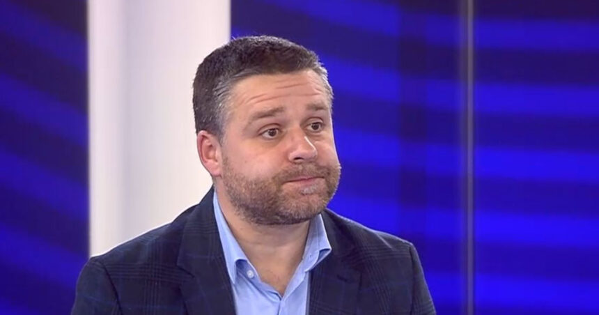 ciprian ciucu ii da replica lui catalin drula in scandalul sondajelor eu sunt in competitie cu baluta sa fie clar 692013ef6cdce