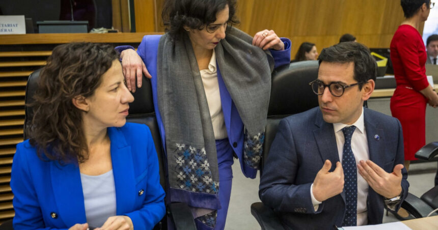 comisia europeana avertizeaza asupra inegalitatii salariale in ue femeile muncesc fara plata pana la finalul anului 691b813795187