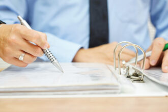 copiile dupa acte depuse in instanta conformate cu originalul si prin semnatura electronica proiectul merge la promulgare 691db757f3d7e