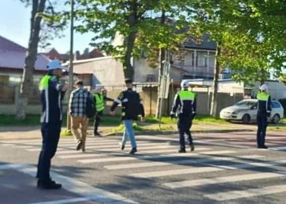 copil de 12 ani accidentat pe strada cpt dobrila eugeniu din constanta vezi ce spun politistii 6926f0bf7d295