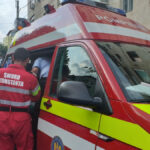 copil de doi ani cazut de la etajul 2 al unui bloc din constanta a fost transportat inconstient la spital 69061d86d6529