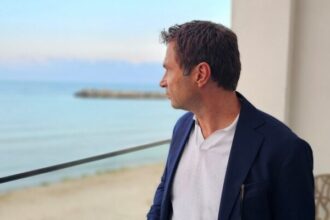 cristian radu primarul suspendat al municipiului mangalia plasat in arest la domiciliu 691ef2a94965b