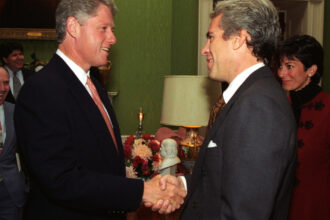departamentul de justitie al sua da curs cererii lui trump de a investiga legaturile lui epstein cu clinton si jpmorgan 6918c91834ed6