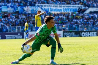 doi jucatori de la farul constanta convocati la nationala de tineret a romaniei 691317f9e54ad