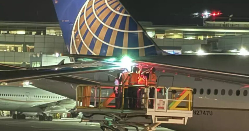 doua avioane s au ciocnit pe pista unui aeroport din new york accidentul influentat de criza politica din sua 69073178208e8