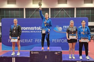 dubla de aur pentru elena zaharia de la csm constanta la nationalele de tenis de masa la tineret 69108a01468a1